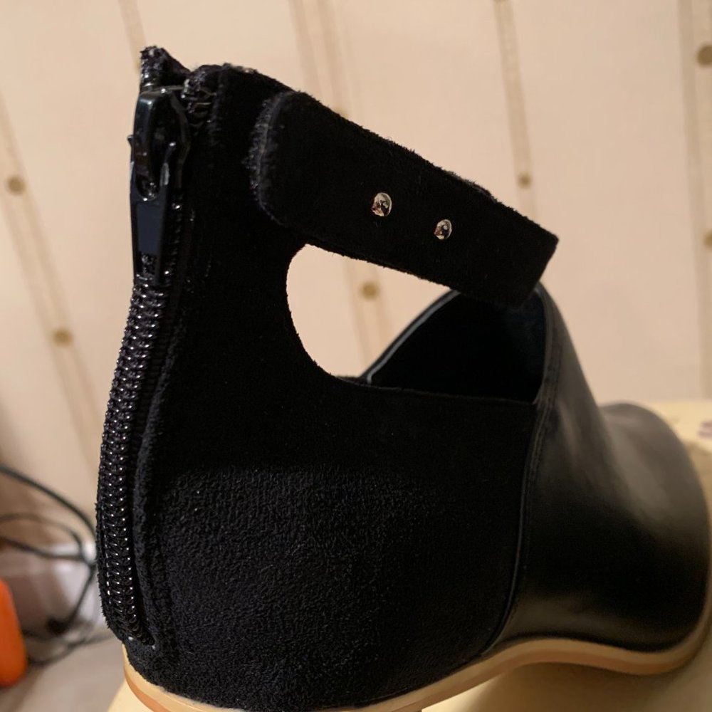 Classy Unique Bootie - image 2